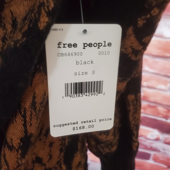 Free People Botanical Off Shoulder Sweater Small - Picture 7 of 7